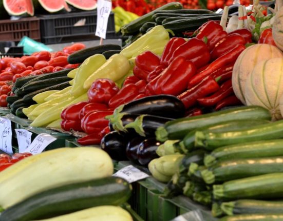 Un oras romanesc ar putea verifica pesticidele din produse