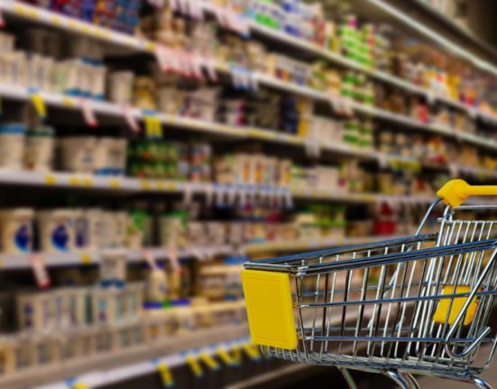 Alerta alimentara carne retrasa din magazinele romanesti