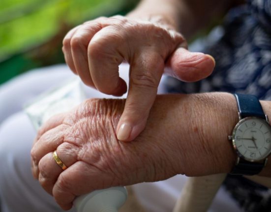 Dieta care inverseaza simptomele artritei rapid