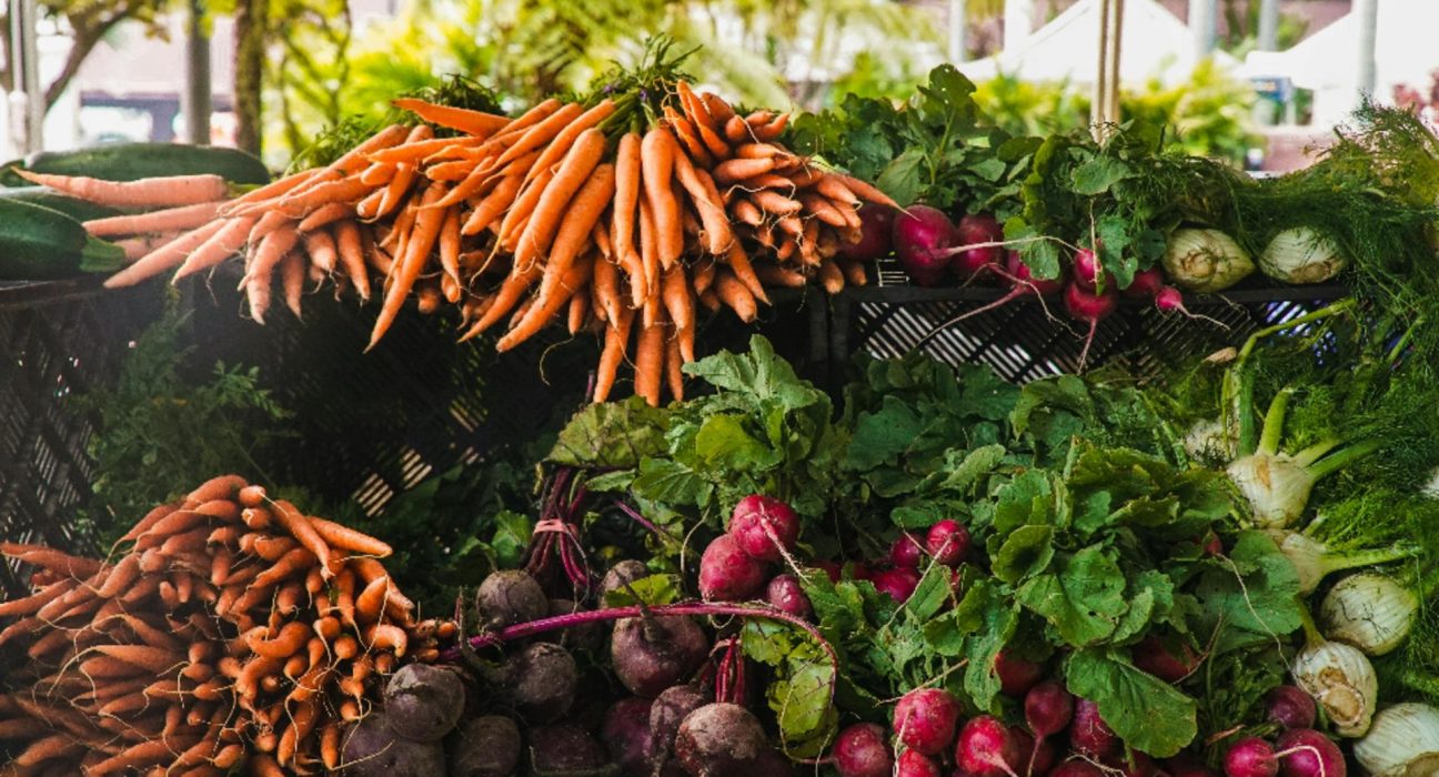 Cele mai potrivite legume si fructe pentru aprilie
