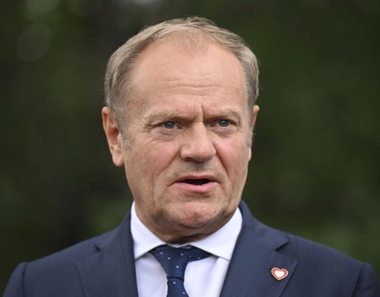 Presa poloneza Tusk l a condus pe Trzaskowski spre esec