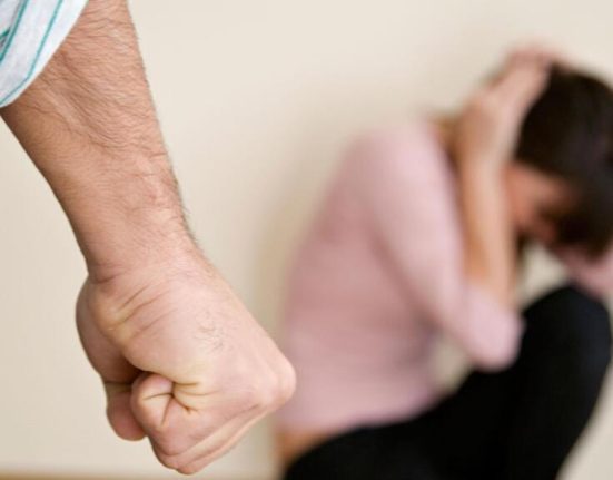 Violena domestic este vzut ca o problem personal