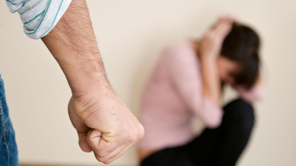 Violena domestic este vzut ca o problem personal
