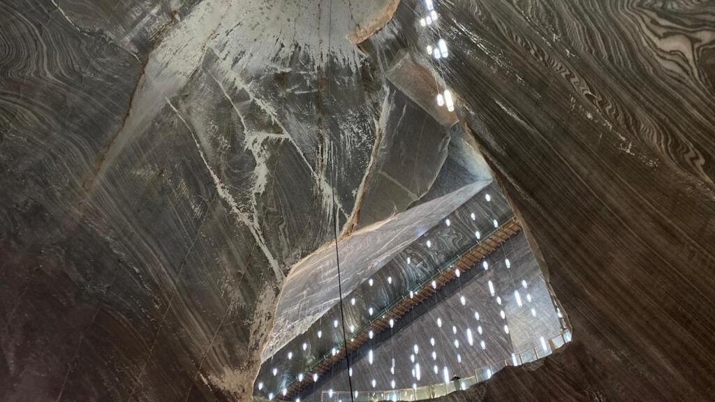 Bani guvernamentali pentru consolidare Salina Turda
