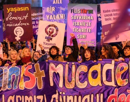 O replic ntrziat a valului MeToo zguduie Turcia