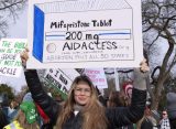 Pilule prin poștă: Cum ocolesc americancele restricțiile anti-avort 3 Pilule prin poshta Cum ocolesc americancele restrictiile anti avort